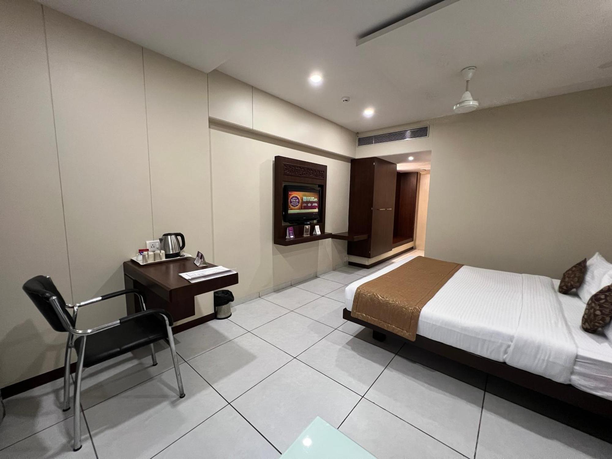 Vits Shalimar, Ankleshwar Ξενοδοχείο Εξωτερικό φωτογραφία